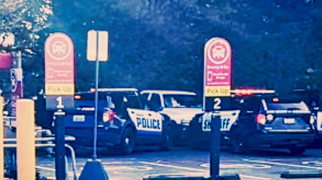 Man arrested in stolen car at Safeway but not without a struggle ...